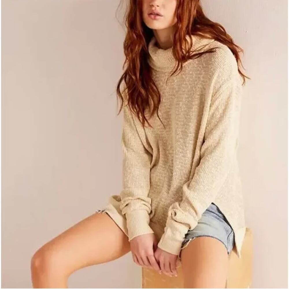Free People Tommy Turtleneck Sweater in Beige Size X-Small Gently Used
